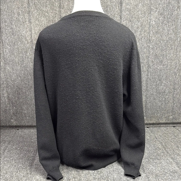 Turnbury Black Cardigan 100% Cashmere Sweater with Relaxed Fit - Picture 3 of 3